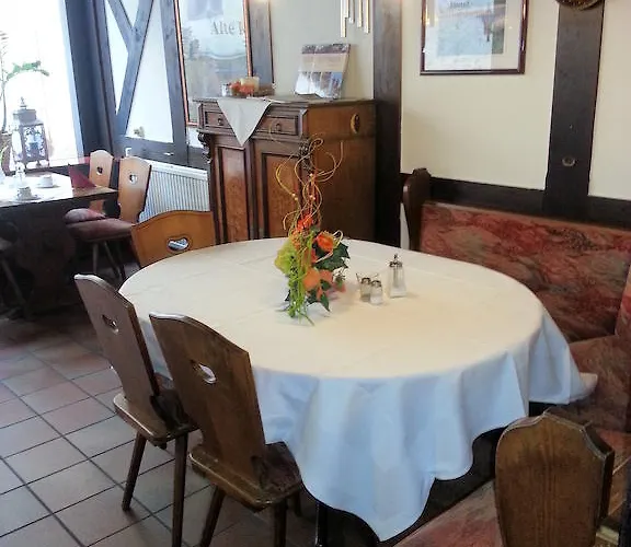 酒店 Alte Rathausschaenke - Garni